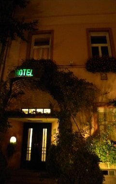 Hotel Romantik (Eger, Hungría)
