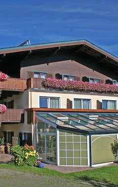 Hotelli Wellness Pension Hollaus (Kirchberg, Itävalta)