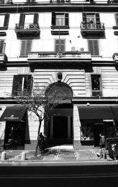 Hotel Napoli Suite (Nápoles, Italia)