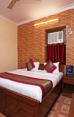 Hotel OYO 10661 DSR Classic (Noida, Indien)