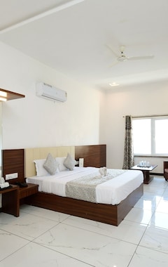 Hotel Elet Prima- A Luxury Boutique Resort (Kumbhalgarh, India)
