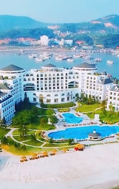 Vinpearl Resort & Spa Ha Long (Hong Gai, Vietnam)