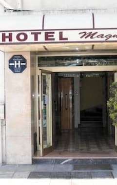Hotel Magnan (Niza, Francia)