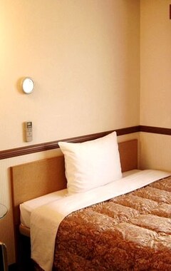 Hotel Toyoko Inn Osaka Semba Higashi (Osaka, Japan)