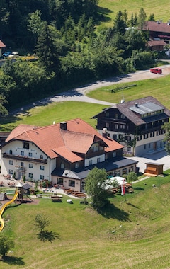 Hotel Gasthof am Riedl (Koppl, Austria)