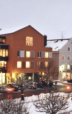 Hotel & Apart4You (Dorfen, Alemania)