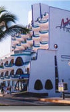 Hotel Amigo Plaza (Mazatlán, México)