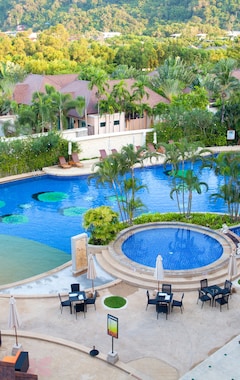 Hotelli Alpina Phuket Nalina Resort & Spa (Kata Beach, Thaimaa)