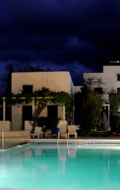 Hotel Eva Suites (Agia Marina, Grecia)