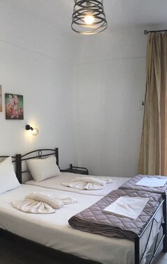 Hotelli Platanos Rooms (Kambos, Kreikka)