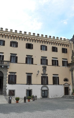 Hotelli Castello Costaguti (Viterbo, Italia)