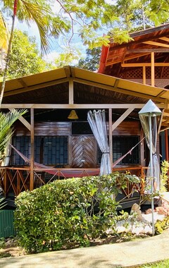 Hotelli Pacific Edge Eco Lodge and Retreat (Dominical, Panama)