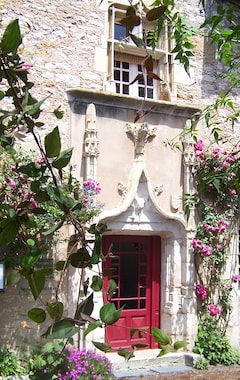 Hotelli La Maison des Chanoines (Turenne, Ranska)