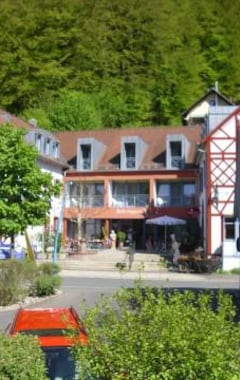 Hotelli Behringers Freizeit - Und Tagungshotel (Gößweinstein, Saksa)