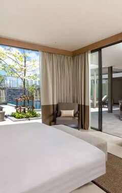 Hotel Casabay Luxury Pool Villas By Stay (Playa Rawai, Tailandia)