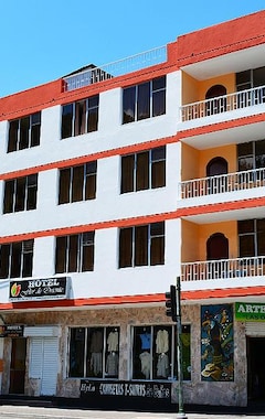 Hotelli Hotel Flor de Oriente (Baños, Ecuador)