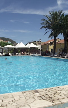 Hotelli Il Borgo degli Ulivi Resort (Pietra Ligure, Italia)