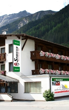 Hotelli First Mountain Hotel Ötztal (Längenfeld, Itävalta)