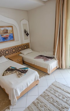 Hotel Saheb Ettabaa (Túnez, Túnez)