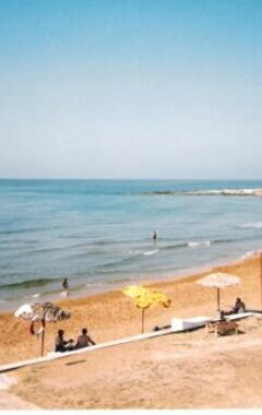 Hotel Kaplica Beach (Dhavlos, Chipre)