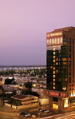 Sheraton Khalidiya Hotel (Abu Dabi, Emiratos Árabes Unidos)