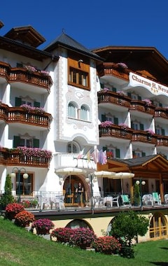 Hotelli Charme Hotel Nevada (Molveno, Italia)