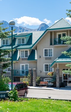 Hotel Pocaterra Inn And Waterslide (Canmore, Canadá)
