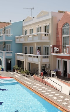 Epis Hotel (Agia Marina, Grecia)