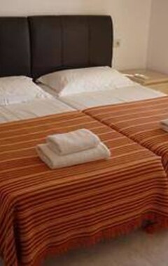 Hotel Vista Mar - Two Bedroom (Calpe, Spain)
