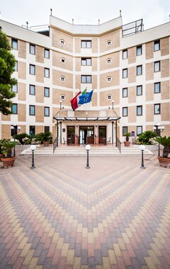 Hotelli Ara Solis (Taranto, Italia)