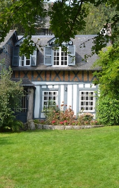Hele huset/lejligheden Petite Maison De Charme Avec Jardin (Veules-les-Roses, Frankrig)