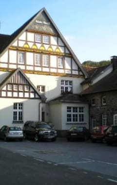 Hotel Haus Recke Hönnetal (Balve, Alemania)