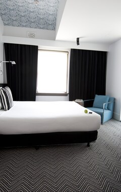 Peppers Gallery Hotel (Canberra, Australia)