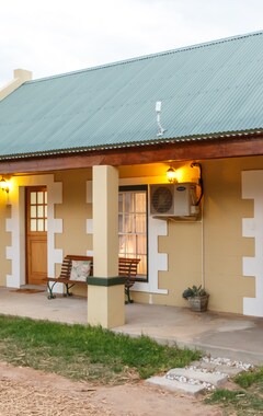 Gæstehus De Denne Country Guest House (Oudtshoorn, Sydafrika)
