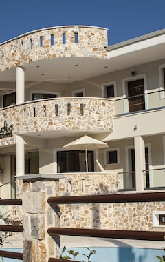 Hotel Hatzoudis Luxury Suites (Chrissi Ammoudia, Grecia)
