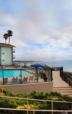 Shore Cliff Hotel (Pismo Beach, USA)