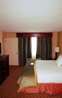 DoubleTree by Hilton Hotel Fayetteville (Fayetteville, USA)