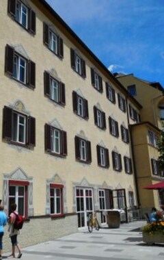 Hotelli Hotel Goldener Lowe (Kufstein, Itävalta)