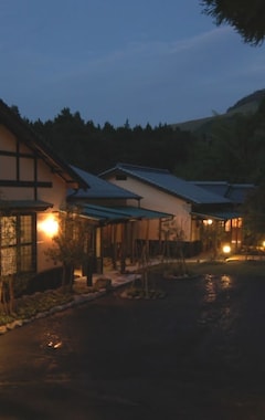Hotelli Ryokan Nanakamado (Kokonoe, Japani)