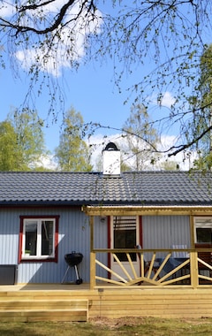 Koko talo/asunto K45 Mackenzie Cottage (Ockelbo, Ruotsi)