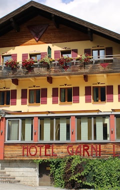 Hotelli Die Lilie - Hotel Garni (Höfen, Itävalta)