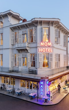Mom Hotel (Adalar, Turquía)