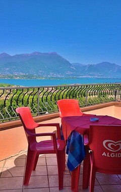 Hotelli Residence Bellavista (Manerba del Garda, Italia)