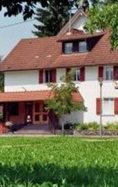 Hotelli Zum Hirsch (Neukirch, Saksa)