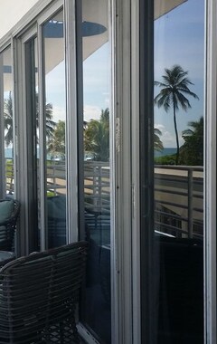 Hotel Oceanfront Condo Suite W/Rooftop Pool & Views - Ocean Drive - South Beach (Miami Beach, USA)