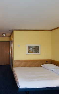 Hotel Stay at Zurich airport (Glattbrugg, Schweiz)