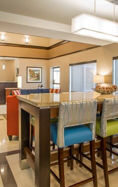 Hotelli Comfort Suites Columbus West - Hilliard (Columbus, Amerikan Yhdysvallat)
