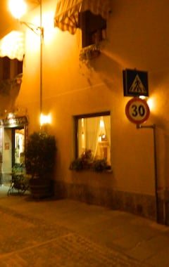 Hotel San Giuseppe Tavern (Ceriano Laghetto, Italia)