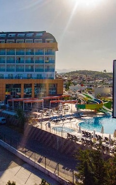 Throne Beach Resort & Spa (Side, Tyrkiet)