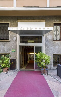 Hotel Carrobbio (Milán, Italia)
